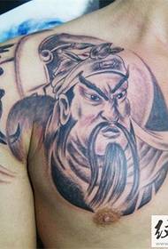 胸の性格Guan Yu Guan Gong Gongタトゥー