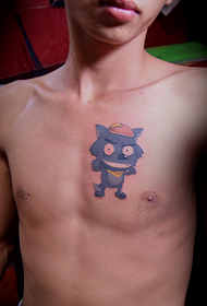 mužský hrudník osobnosť šedý vlk tetovanie