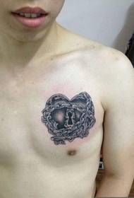 jonges foar boarst koele leafde ketting tattoo picture picture