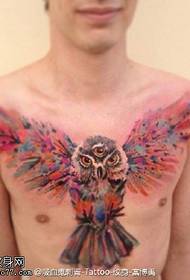 modello di tatuaggio alato aquila volante alta