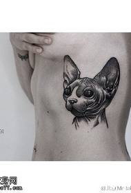 modello di tatuaggio cucciolo carino sul petto