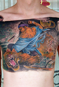 Manlik Wusong Tiger Tattoo Patroon op 'e boarst