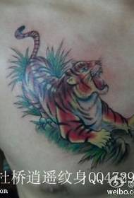груди домінуючий тигр татуювання візерунок