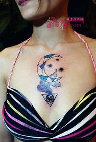 luna creativa triangulu ochju petto tatuaggio stampa