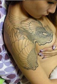 girl chest classic simple wing tattoo pattern picture