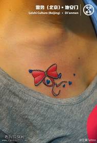 Pola Tattoo Bow Cantik Abang