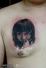 bröst porträtt tatuering mönster