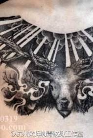 muundo wa tattoo ya antelope kwenye kifua