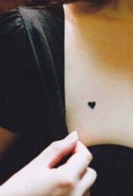 pretty girl chest Beautiful fresh heart tattoo pattern picture