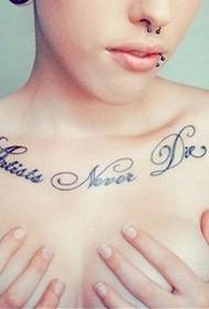 Beauty Brust Versuchung Tattoo