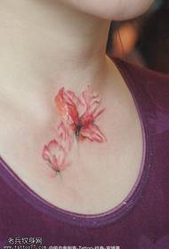 patró de tatuatge de flors de color rosa bonic