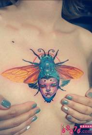 dívky hrudníku kreativní letní tetování obrázek