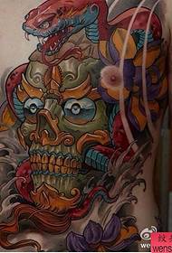 ຕົວເລກ tattoo ແນະ ນຳ ສິ້ນເອິກສີ文文文