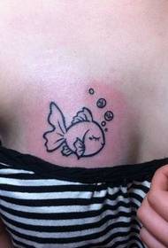 schoonheid borst schattig totem vis tattoo patroon