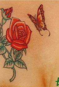 wzór tatuażu róży w klatce piersiowej - zalecane zdjęcie pokazu tatuażu Xiangyang