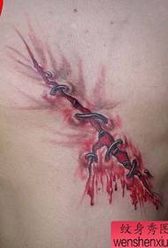 motivo del tatuaggio a strappo popolare alternativo petto anteriore