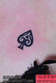 uzuri kifua totem spades muundo wa tattoo
