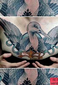 tattoo edumile ye-swan esifubeni esihle