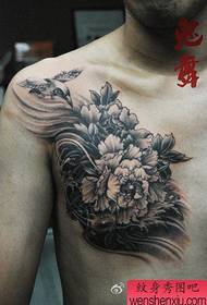 tus tub lub hauv siab dub grey peony paj tattoo qauv