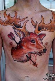travaux de tatouage antilope poitrine