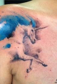 Schulter Einhorn Splash Ink Tattoo Muster