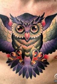 man's chest is super handsome and domineering owl tattoo pattern