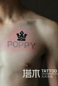 Tatuaggio lettera da uomo con totem a corona sul petto