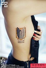 krása boku hrudníku krásné volné křídlo tetování vzor