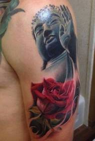 Váll reális Buddha szobor és rózsa tetoválás