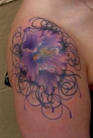 patró de tatuatge de flors bonics de color d'espatlles