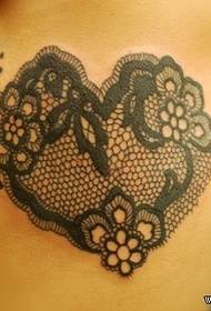 여자 가슴 아름다운 레이스 사랑 문신 패턴
