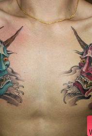 patrón de tatuaje de prajna clásico clásico de cofre de niños
