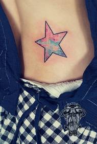 moters krūtinės spalva Žvaigždėtas penkiakampės žvaigždės tatuiruotės darbas