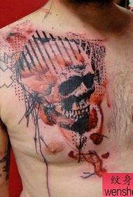 hrudník speciální styl tetování lebky