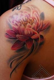 female shoulder color realistic lotus tattoo pattern