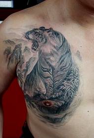 人格男性胸超横暴虎タトゥーパターン画像