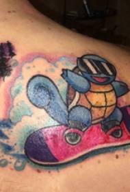 Ragazzi del fumetto del tatuaggio Immagine del tatuaggio del fumetto della spalla