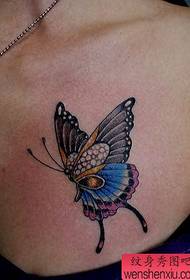 tatuatge professional: imatge del patró del tatuatge de papallones