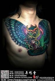мушкарац предње груди цоол класични узорак тетоваже сове