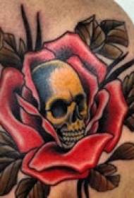 Tatuaggio spalla Artskull