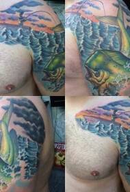 spalla maschile surf grande pesce e colore del modello del tatuaggio della barca da pesca