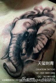 modeli i egër i tatuazhit të elefantit të gjoksit të njeriut