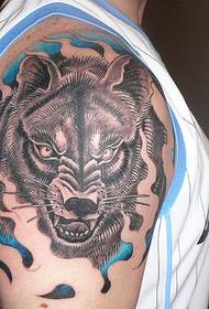 spalla tatuaggio lupo giapponese