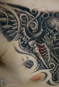modello di tatuaggio meccanico dell'ala del cranio