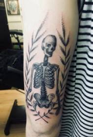 cráneo, tatuaje, brazo, rapaz, rapaz, planta, cráneo, tatuaxe, foto