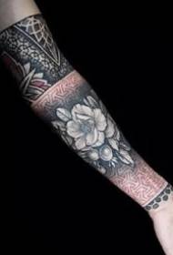 Шаблон татуювання на руці - 9 аркушів малюнків татуювань, що підходять для руки