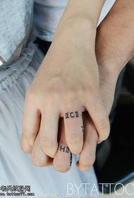 Modèle de tatouage en anneau doux du couple