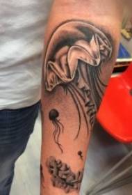 Personality Flower Arm Tattoo 10 Group Tattoo Animal Characters Personality Flower Arm Tattoo Picture