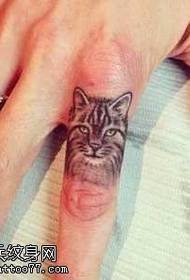 إصبع القط الصغير الرمزية نمط الوشم