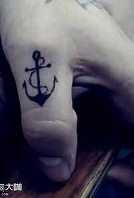 Modello tatuaggio ancoraggio dito